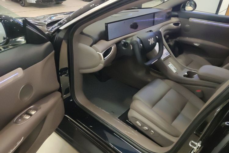 智己汽车 智己L6 2025款 Ultra中控内饰20