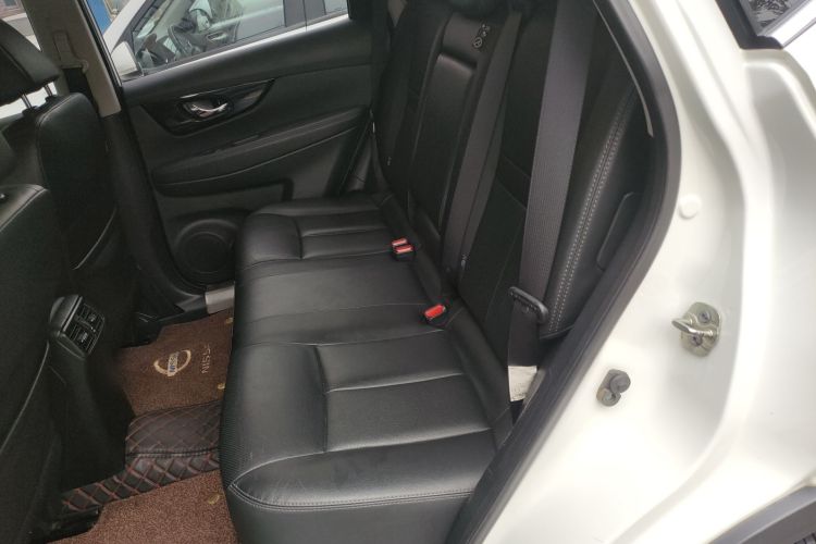 日产 奇骏 2021款 2.5L CVT 4WD XL ITS豪华领航版中控内饰21