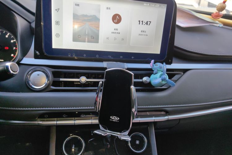 奇瑞 瑞虎5x 2025款 1.5L CVT卓越版中控内饰16