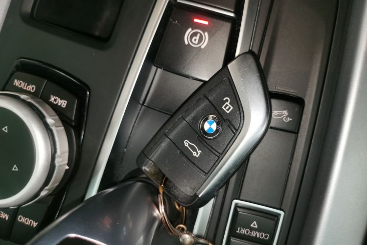 宝马X5（平行进口） 中控内饰11