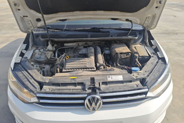 大众 2018款 途安L 280TSI DSG风尚版 7座 国V机舱底盘24