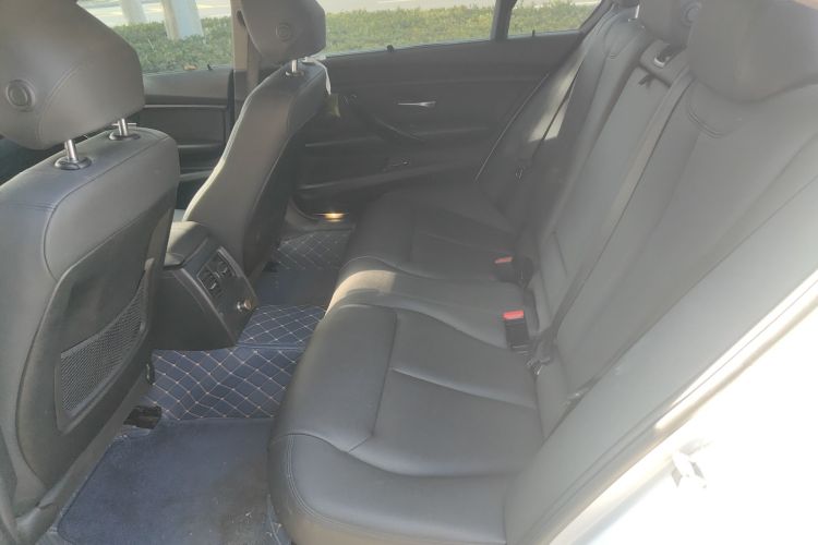 宝马3系 2017款 320Li M运动型中控内饰21