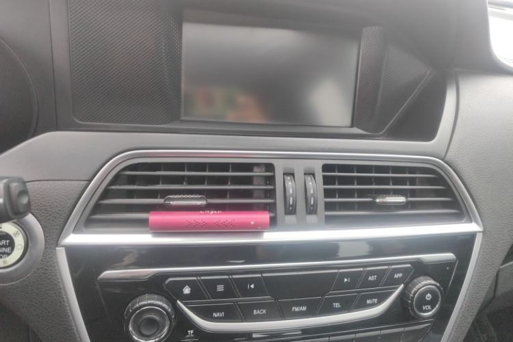 猎豹汽车 猎豹CS10 2017款 2.0T 自动都市型中控内饰16