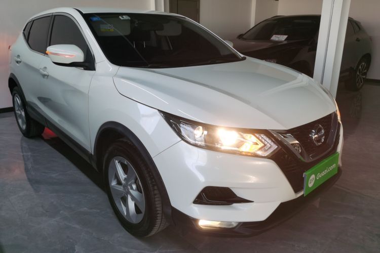 日产 逍客 2019款 2.0L CVT智享版车身外观3