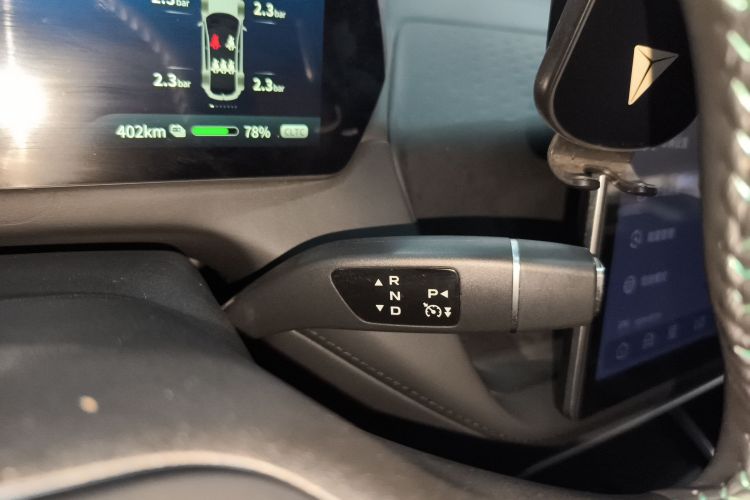 深蓝汽车 深蓝SL03 2023款 515MAX纯电版中控内饰18