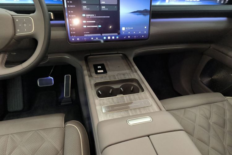 蔚来ES8 2026款 六座行政豪华版局部细节18