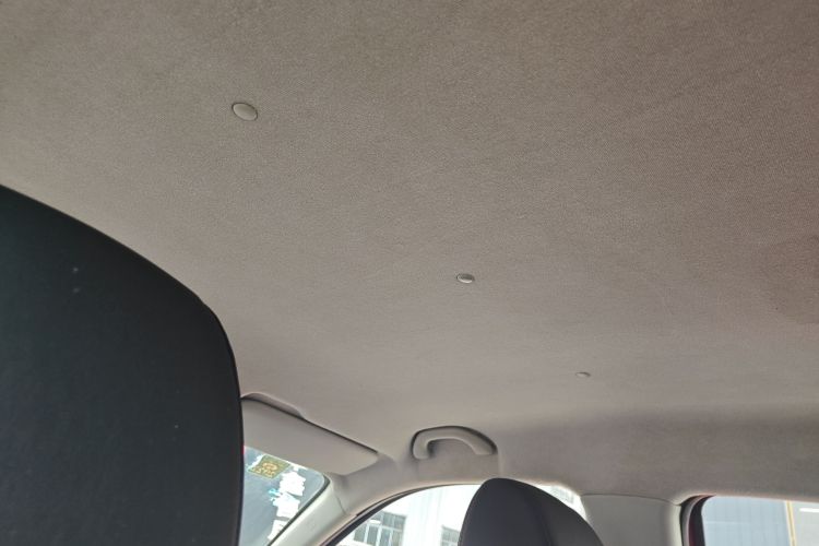 中华V3 2016款 1.5L 手动舒适型局部细节22