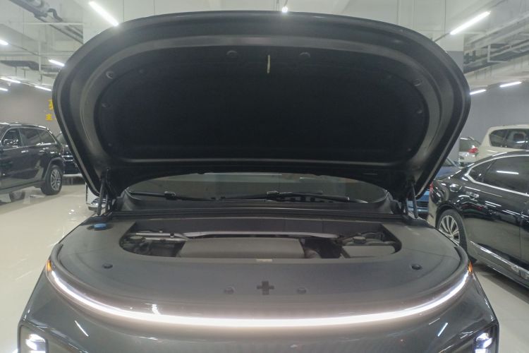 理想汽车 理想L6 2024款 Pro机舱底盘24