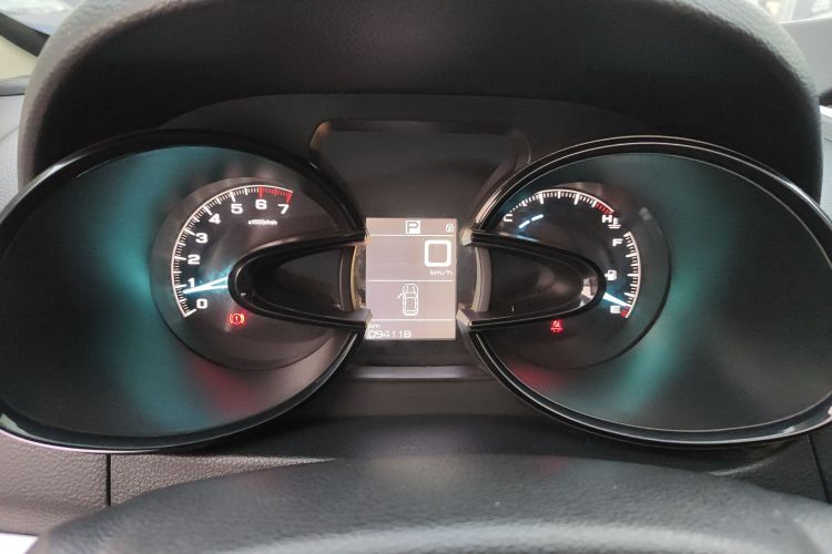 东风风神AX7 2015款 2.3L 自动智尊型中控内饰14