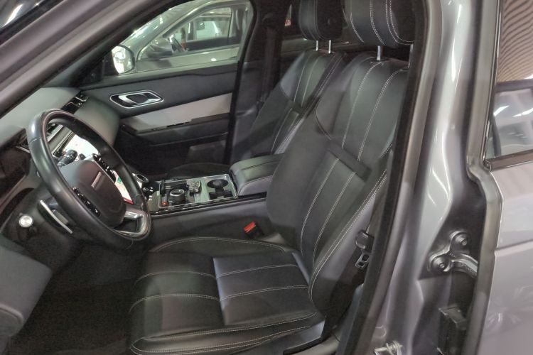 路虎 揽胜星脉 2020款 P250 R-DYNAMIC S中控内饰19