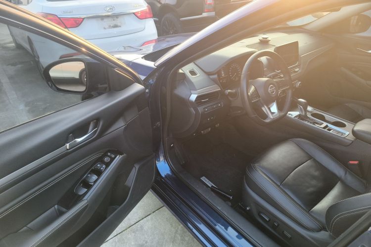 日产 天籁 2021款 2.0L XL 舒适版中控内饰7003