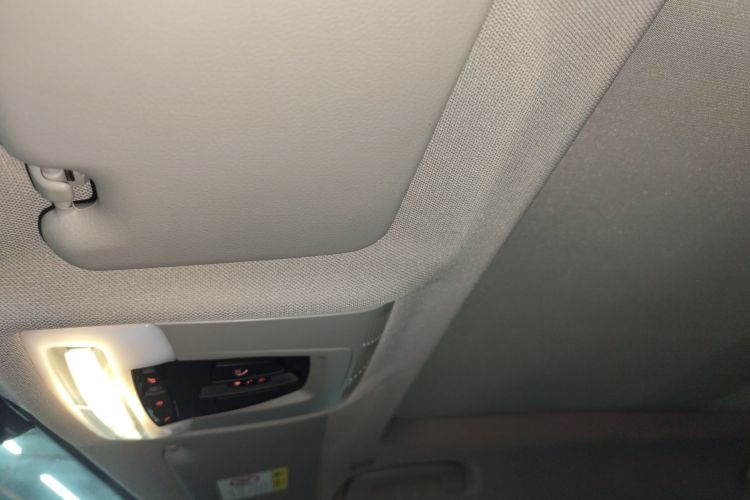 宝马X1 2020款 sDrive25Li 领先型中控内饰22