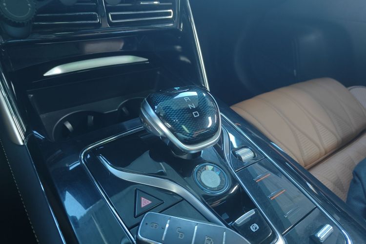 比亚迪 唐新能源 2022款 EV 730KM 尊享型局部细节18