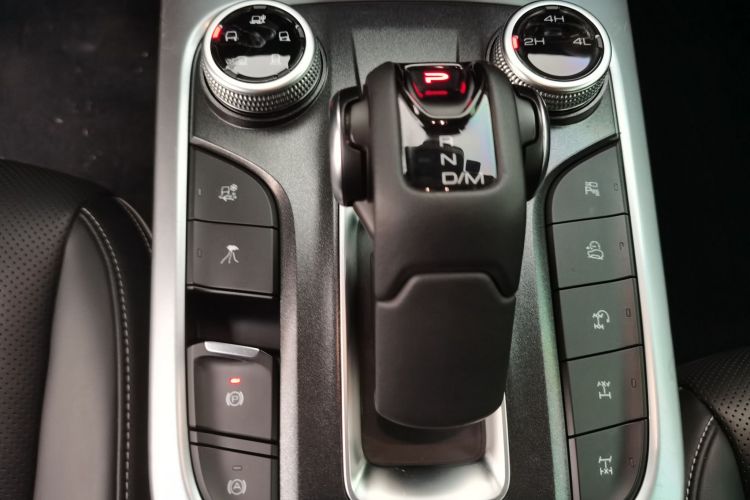 坦克300 2021款 越野版 2.0T 征服者局部细节18