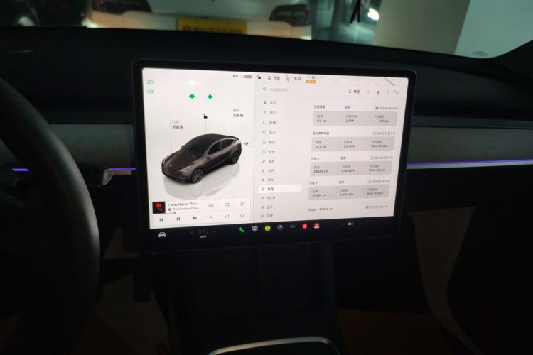 特斯拉 Model Y 2024款 长续航全轮驱动版局部细节16