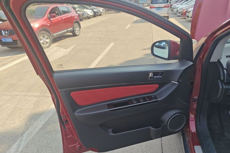 北京汽车 绅宝X25 2015款 1.5L 手动精英型中控内饰7007