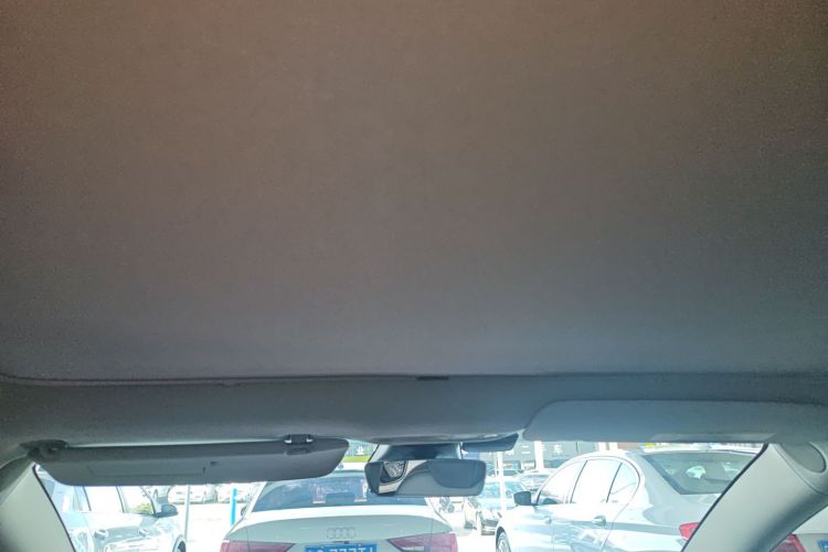 特斯拉 Model 3(进口) 2019款 标准续航后驱升级版(60度)中控内饰22