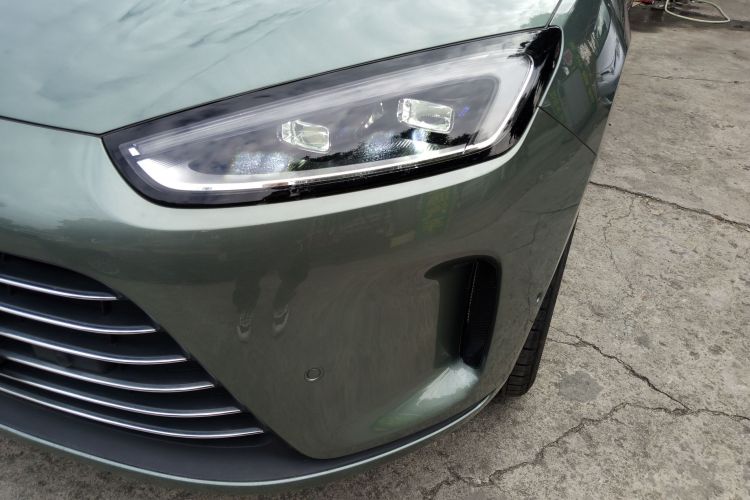 鸿蒙智行 问界M5 2023款 增程四驱智驾版局部细节36