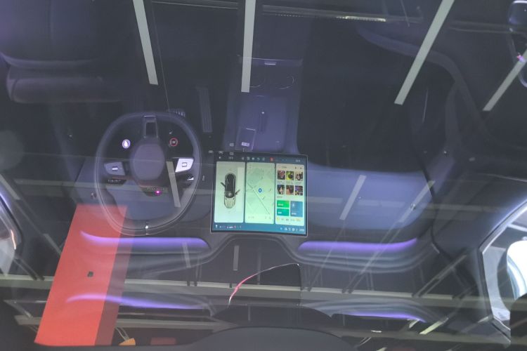 小米汽车 小米YU7 2025款 超长续航后驱版局部细节22