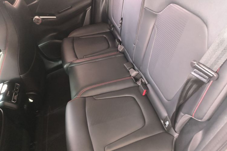 广汽传祺 影酷 2022款 1.5T 超新星版中控内饰21