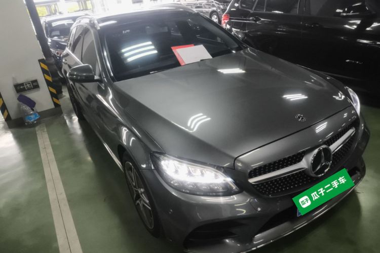 奔驰C级(进口) 2019款 C 260 旅行轿车车身外观3