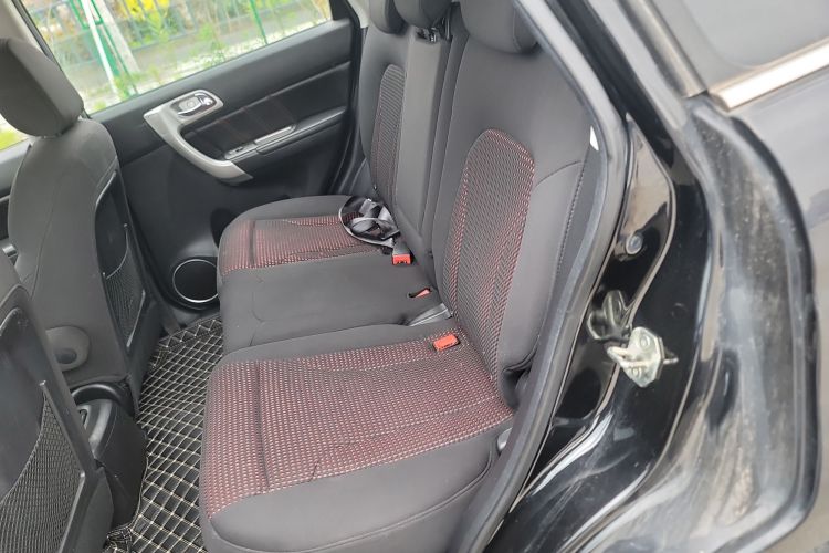 哈弗H6 2015款 升级版 1.5T 手动两驱都市型中控内饰21