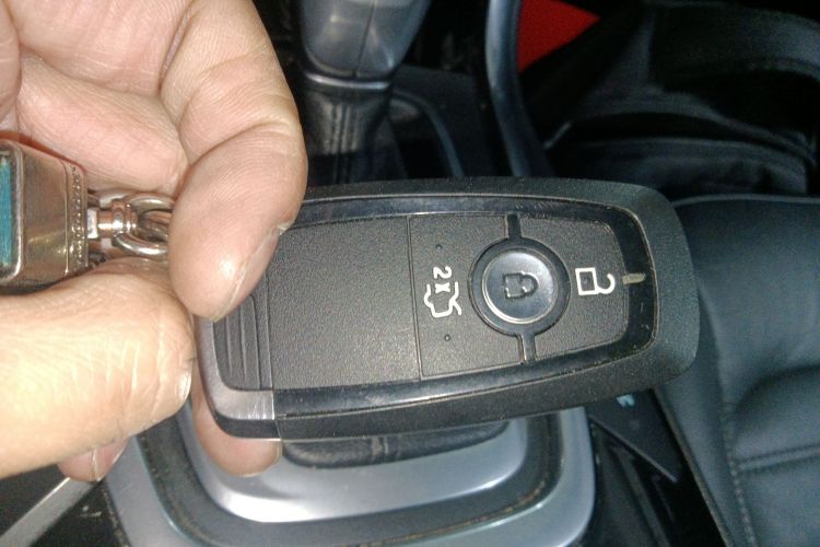 福特 锐界 2018款 EcoBoost 245 两驱豪锐型 7座 国V中控内饰7001