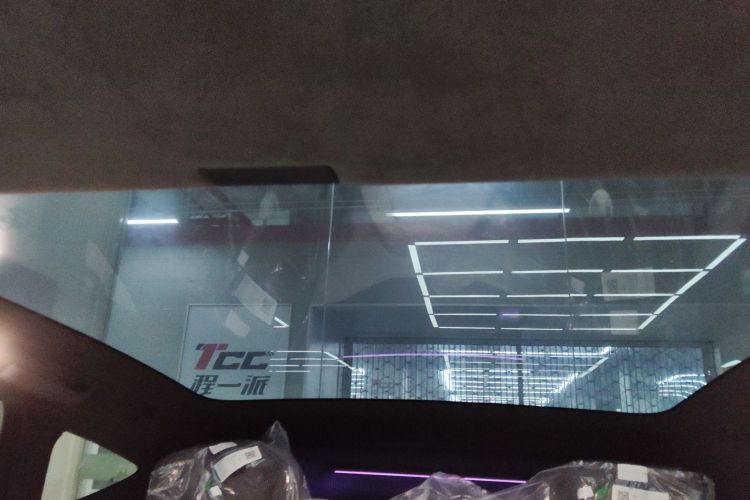 阿维塔12 2024款 650 三激光四驱GT版中控内饰22