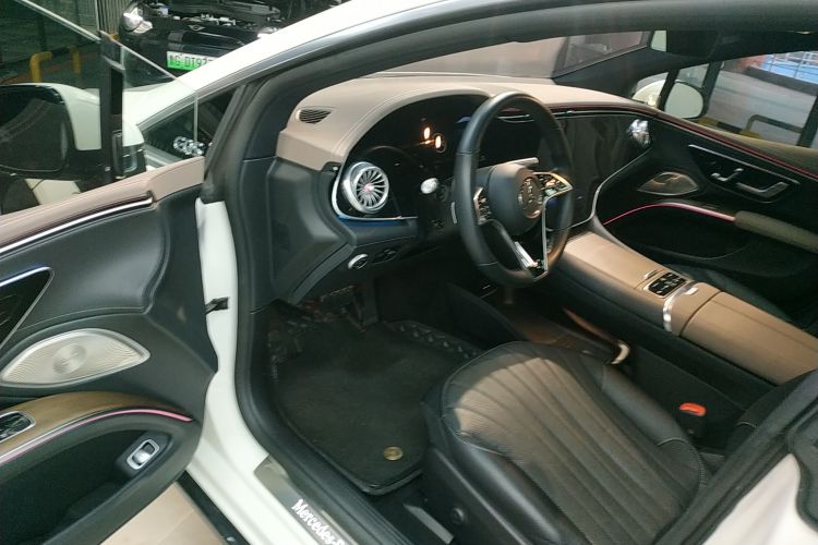 奔驰EQS 2022款 改款 450+ 先锋版中控内饰7003