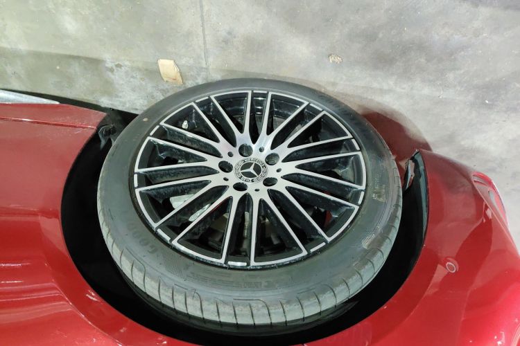 奔驰C级 2023款 改款 C 200 L 运动版车身外观6002