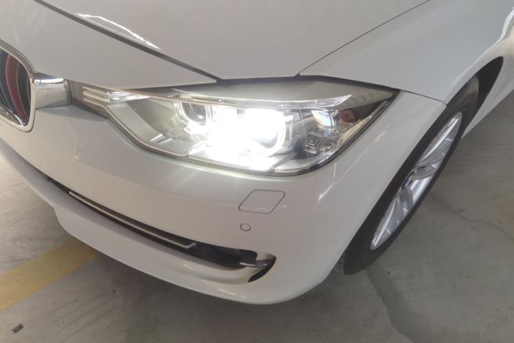 宝马3系 2015款 320Li 超悦版时尚型局部细节36