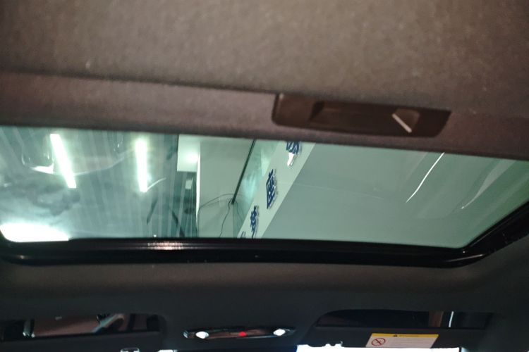 吉利银河 银河L6 2025款 EM-i 140km 星舰版中控内饰22