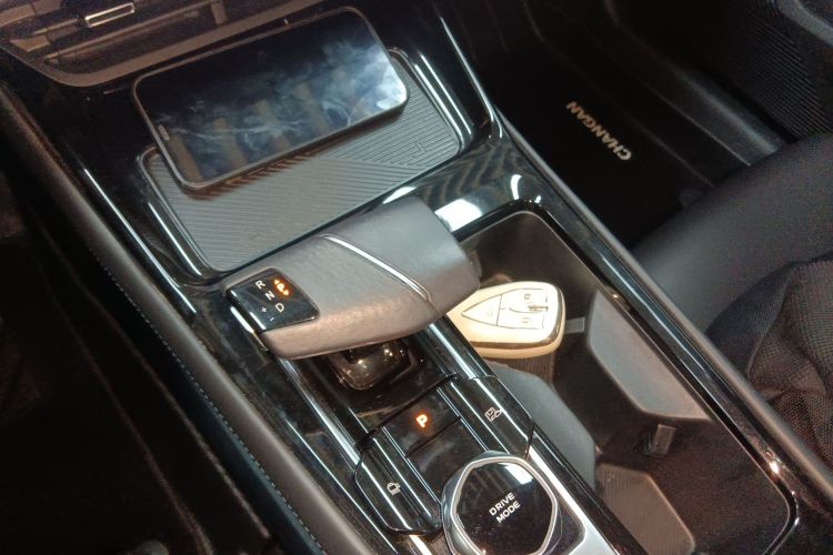 长安 锐程PLUS 2023款 1.5T DCT尊贵型局部细节18