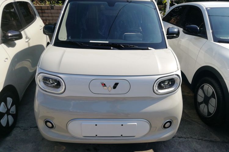 五菱汽车 宏光MINIEV 2024款 第三代 215km 青春版车身外观6001