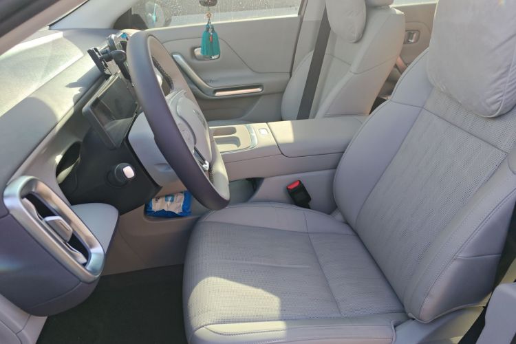 零跑汽车 零跑B01 2025款 650悦享版中控内饰19