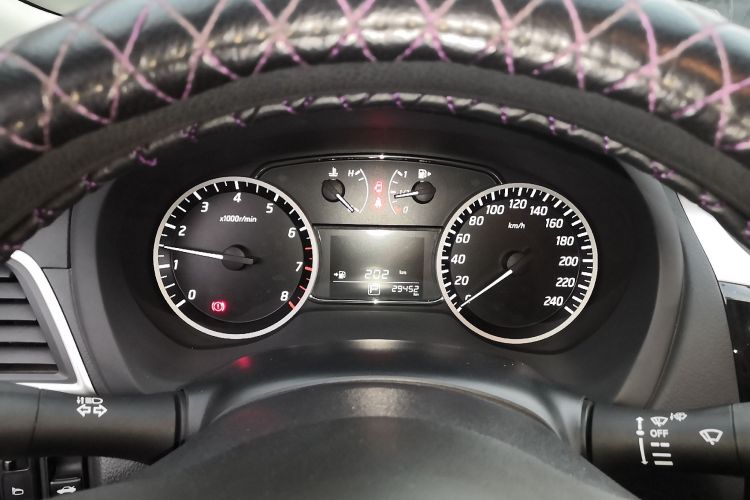 日产 轩逸 2022款 经典 1.6XE CVT舒适版中控内饰14