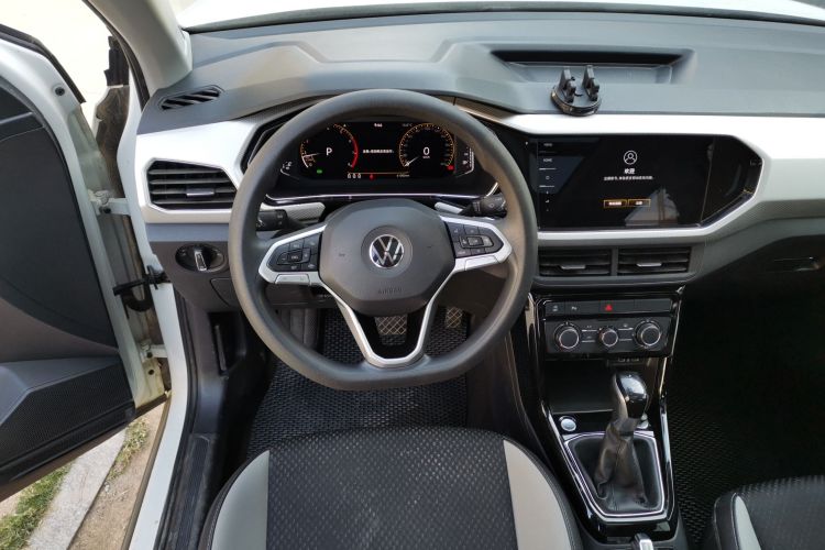 大众 探影 2021款 200TSI DSG 悦智联版中控内饰13