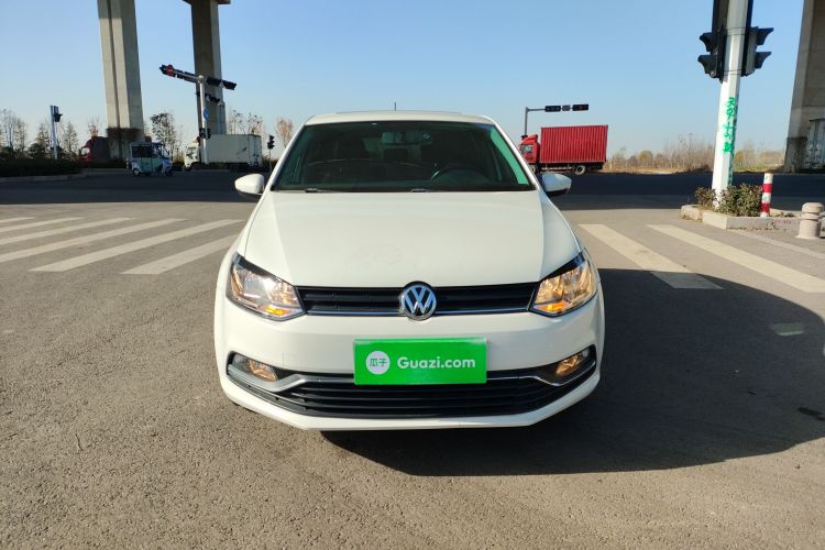 大众 Polo 2016款 1.6L 自动舒适型车身外观2