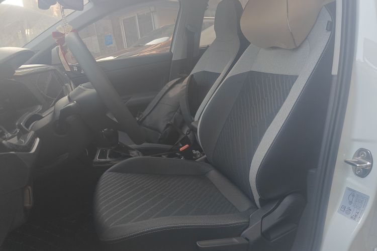 大众 朗逸 2025款 新锐 1.5L 出众新逸版中控内饰19