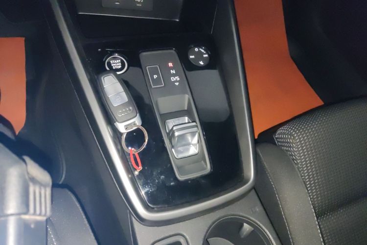 奥迪A3 2021款 A3L Limousine 35 TFSI 进取运动型局部细节18