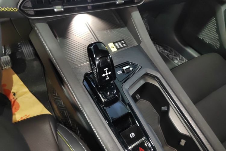 领克03 2023款 1.5TD DCT劲Pro局部细节18