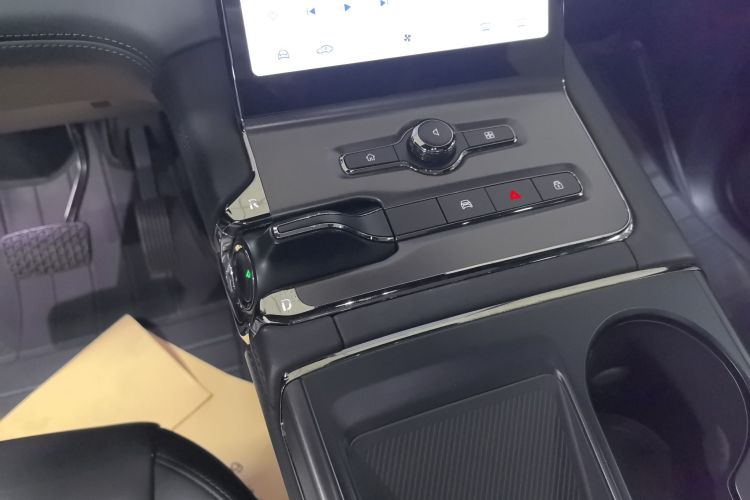 蔚来EC6 2020款 430KM 运动版中控内饰18