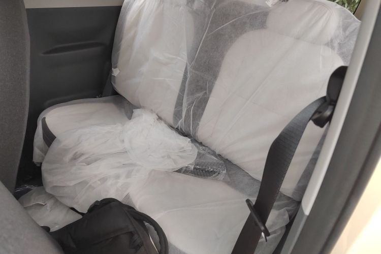 吉利银河 熊猫 2025款 210km 元气熊中控内饰7004