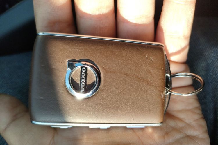 沃尔沃XC60新能源 2019款 T8 E驱混动 智尊豪华版 国V中控内饰7001