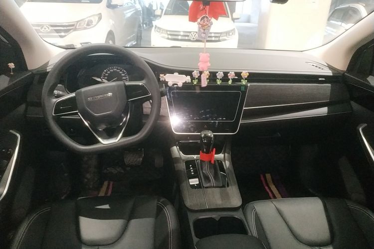 启辰D60 2023款 PLUS 1.6L XL CVT悦领版中控内饰7002