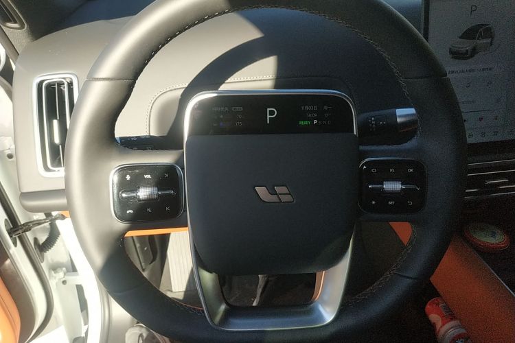 理想汽车 理想L7 2025款 Max 智能焕新版中控内饰14
