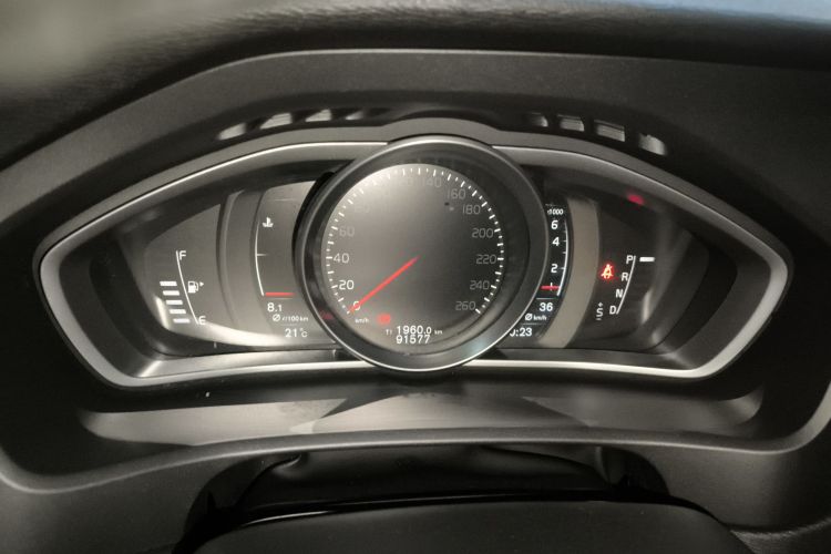 沃尔沃V40 2019款 T3 智逸版局部细节14