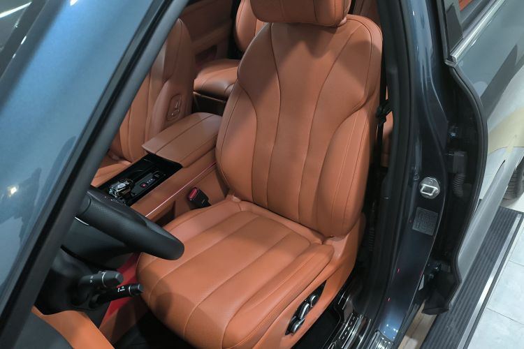 鸿蒙智行 问界M7 2024款 1.5T 智驾四驱Ultra版 6座局部细节19