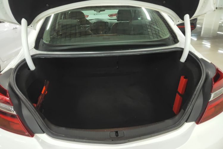 别克 君威 2015款 1.6T 领先技术型局部细节23