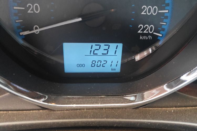 丰田 威驰 2019款 1.5L 手动创行版中控内饰15